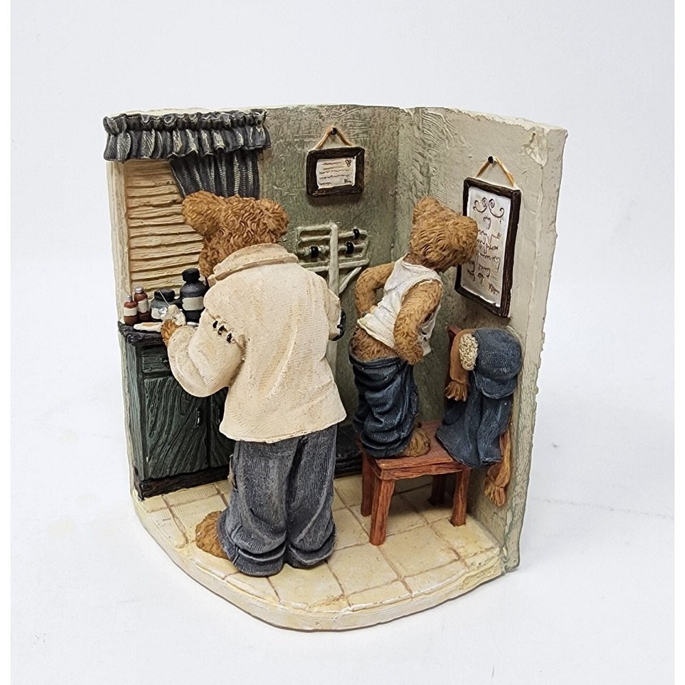 Boyds Bears "Before the Shot" Norman Rockwell Saturday Post Figurine Doctor